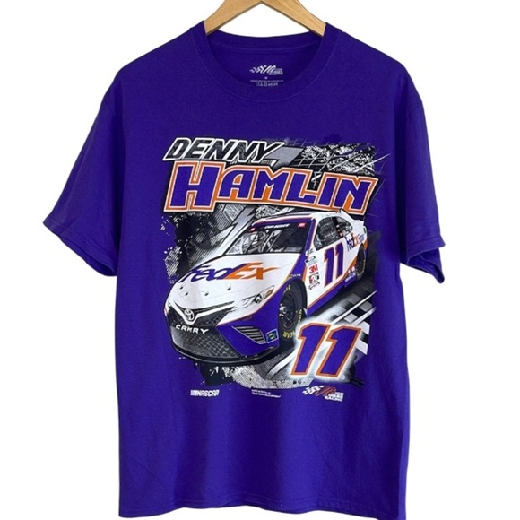 Nascar Denny Hamlin Joe Gibbs Racing Team Collection Purple Power T-shirt M - Picture 13 of 13
